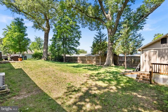 305 N ARGONNE AVE, Sterling, VA 20164