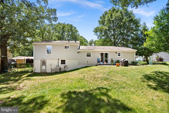 305 N ARGONNE AVE, Sterling, VA 20164
