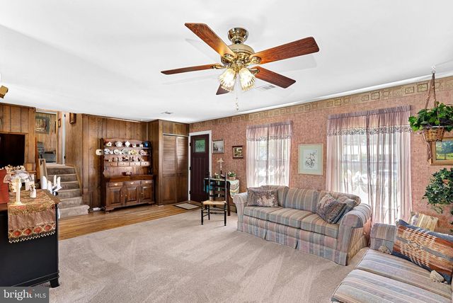 305 N ARGONNE AVE, Sterling, VA 20164