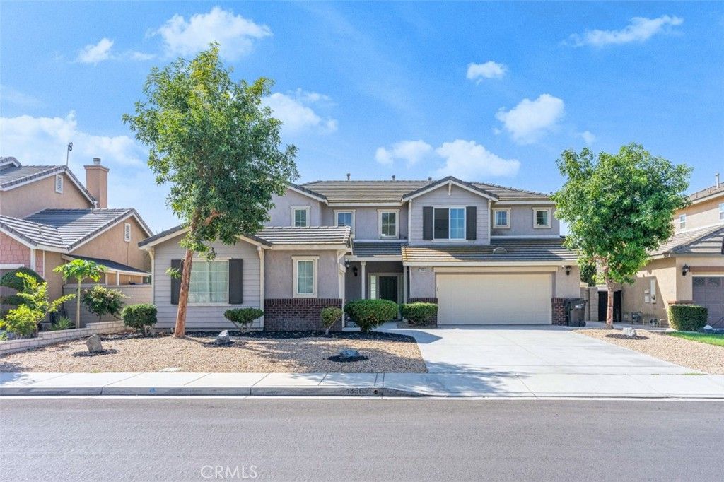 Image 1 of property listing at 13569 Kiwi, Corona, CA 92880