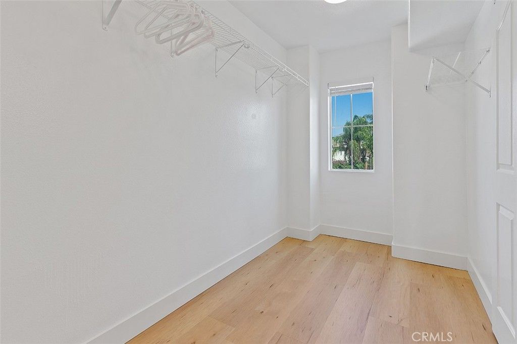 Image 30 of property listing at 13569 Kiwi, Corona, CA 92880