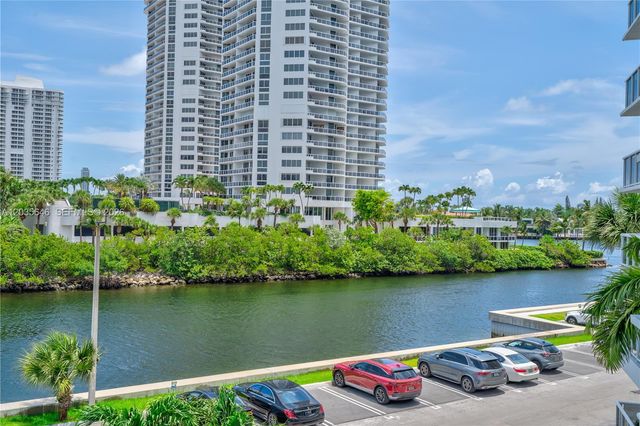 20505 E Country Club Drive 331, Aventura, FL 33180