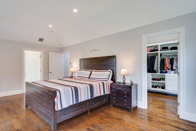 10 Jarr Brook Rd, Holliston, MA 01746
