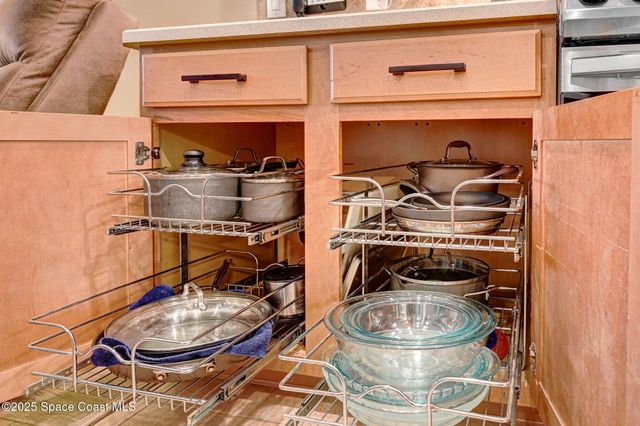 2263 Chinaberry Circle SE, Palm Bay, FL 32909