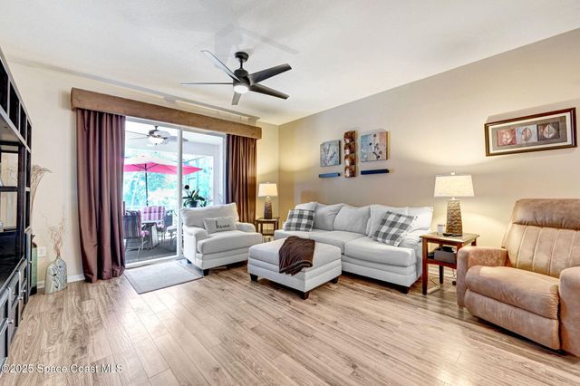 2263 Chinaberry Circle SE, Palm Bay, FL 32909