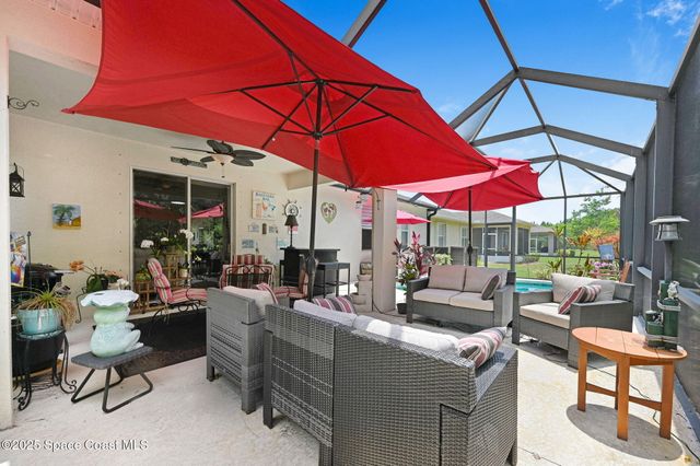 2263 Chinaberry Circle SE, Palm Bay, FL 32909