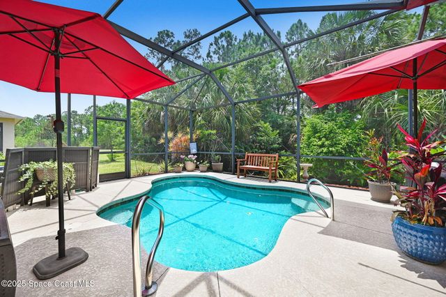 2263 Chinaberry Circle SE, Palm Bay, FL 32909