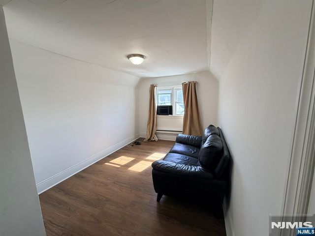 12 Quincy Street, Passaic, NJ 07055