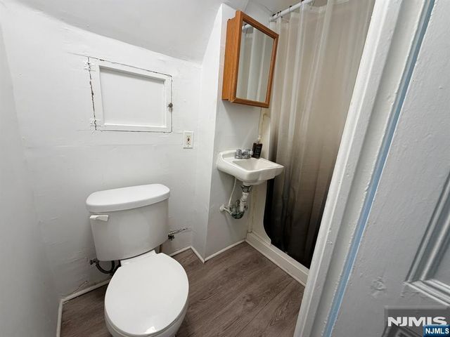 12 Quincy Street, Passaic, NJ 07055