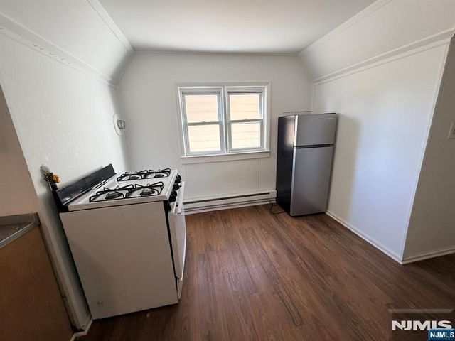 12 Quincy Street, Passaic, NJ 07055