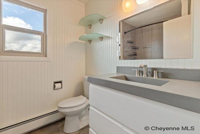 4909 E 14TH ST, Cheyenne, WY 82001