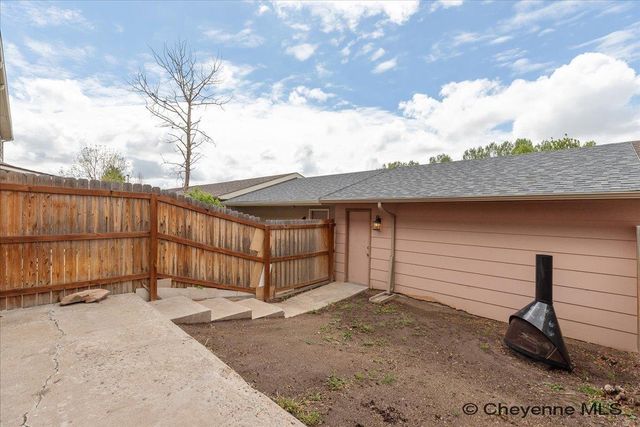 4909 E 14TH ST, Cheyenne, WY 82001