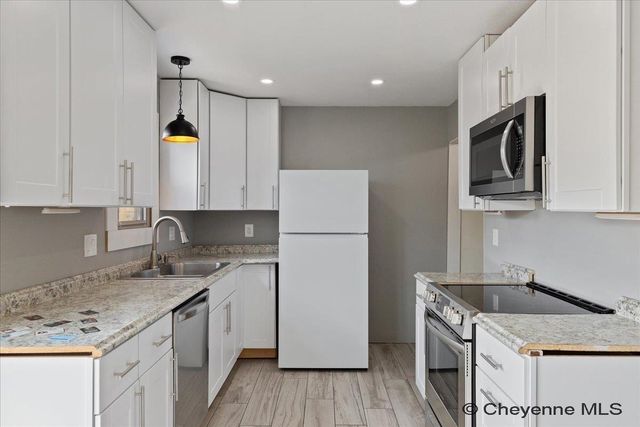 4909 E 14TH ST, Cheyenne, WY 82001