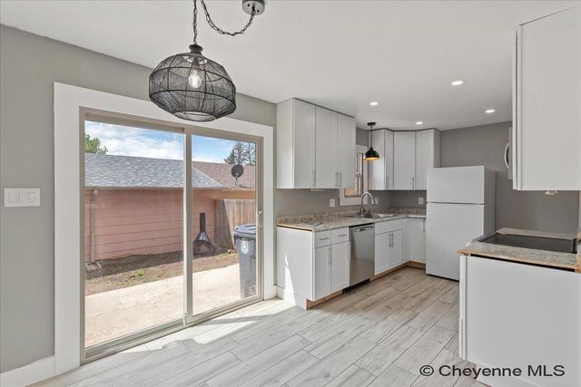4909 E 14TH ST, Cheyenne, WY 82001
