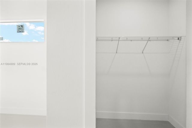 1027 kirkwood st, Lehigh Acres, FL 33974