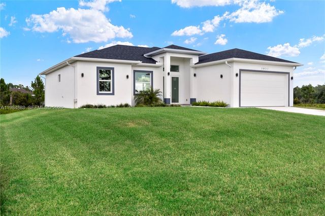 1027 kirkwood st, Lehigh Acres, FL 33974