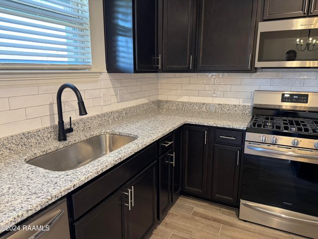 103 Tenor Street, Youngsville, LA 70592