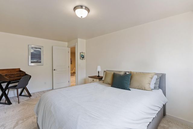 19671 Hollygrape Street, Bend, OR 97702