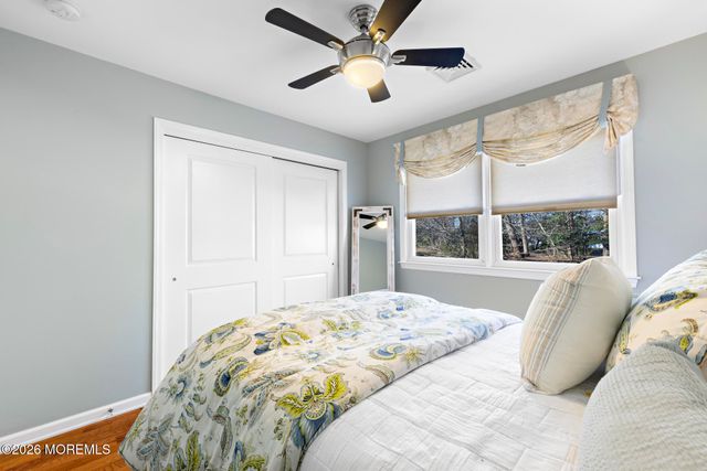 22 Down Court, Toms River, NJ 08757