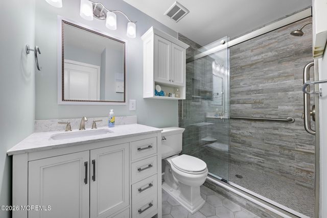 22 Down Court, Toms River, NJ 08757