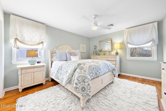 22 Down Court, Toms River, NJ 08757