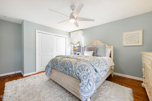 22 Down Court, Toms River, NJ 08757