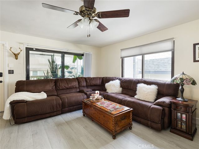 212 E Imperial Avenue E, El Segundo, CA 90245