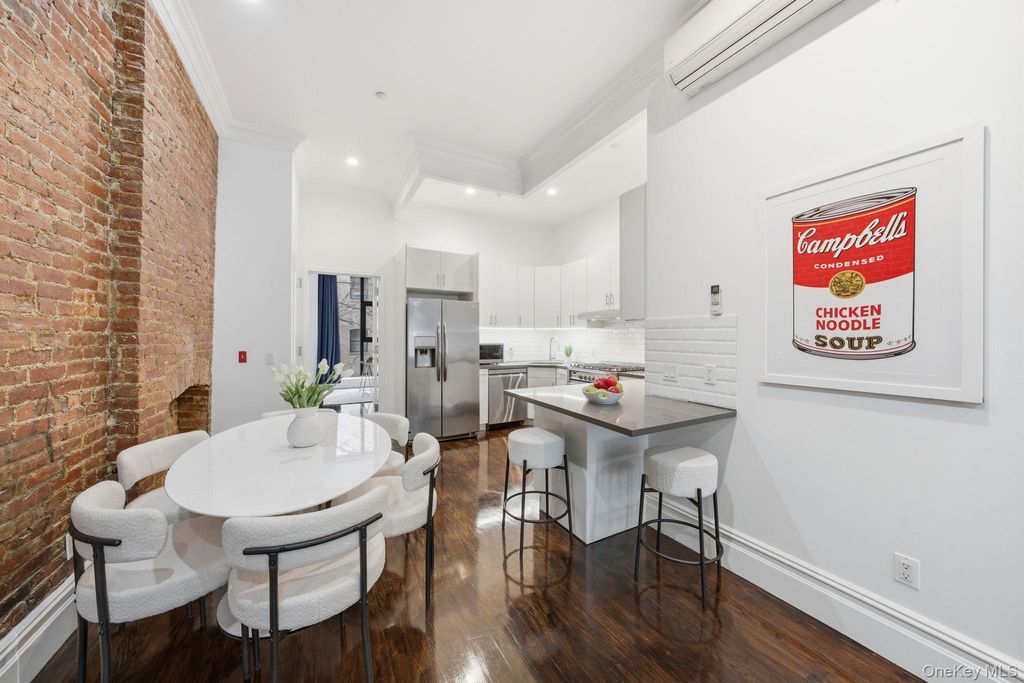 236 W 112th Street, New York (manhattan), NY 10026 — photo 3