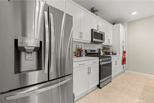 145 Camden Court, Perris, CA 92571