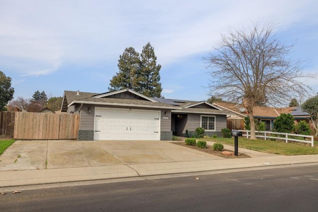 1737 Sanchez Way, Escalon, CA 95320