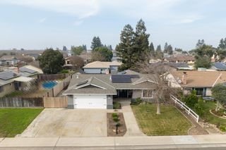 1737 Sanchez Way, Escalon, CA 95320