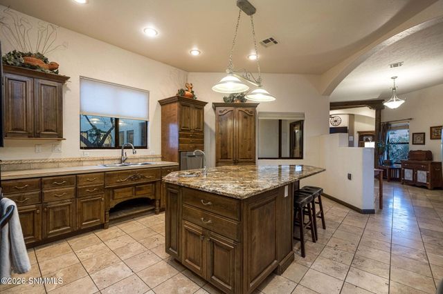 5340 Superstition Drive, Las Cruces, NM 88011