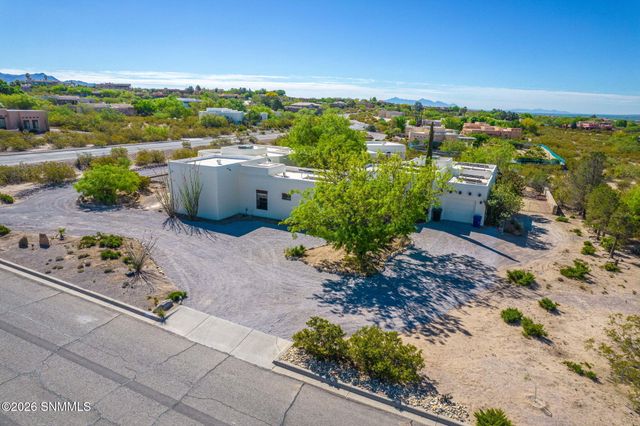 5340 Superstition Drive, Las Cruces, NM 88011