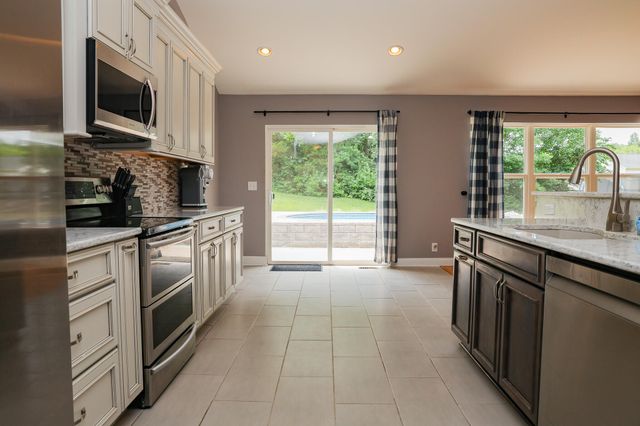 11562 Bunker Hill Court, Independence, KY 41051