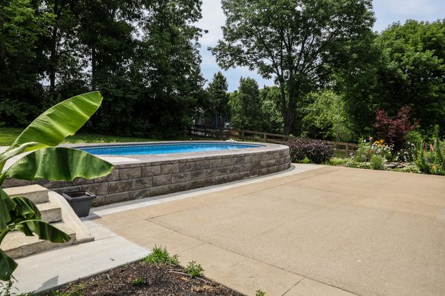 11562 Bunker Hill Court, Independence, KY 41051