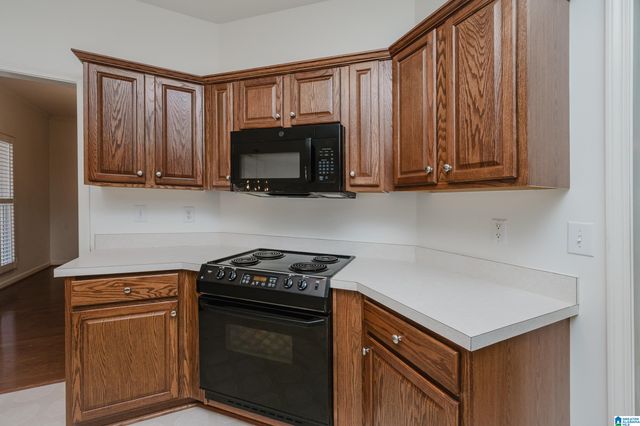 4524 GUILFORD CIRCLE, Hoover, AL 35242