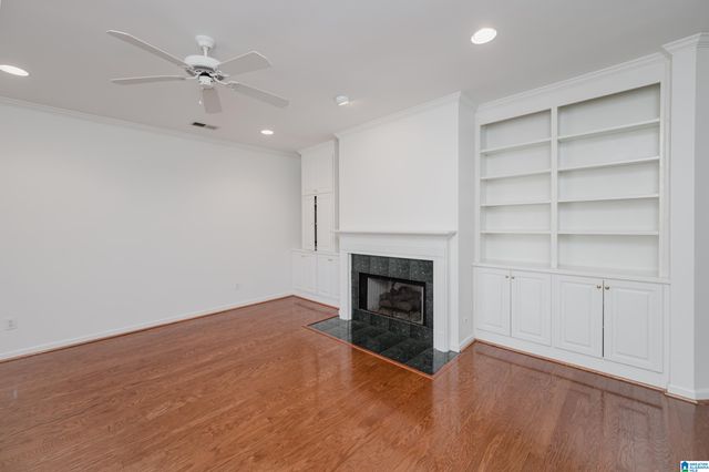 4524 GUILFORD CIRCLE, Hoover, AL 35242