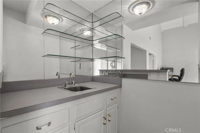 19730 Septo, Chatsworth, CA 91311