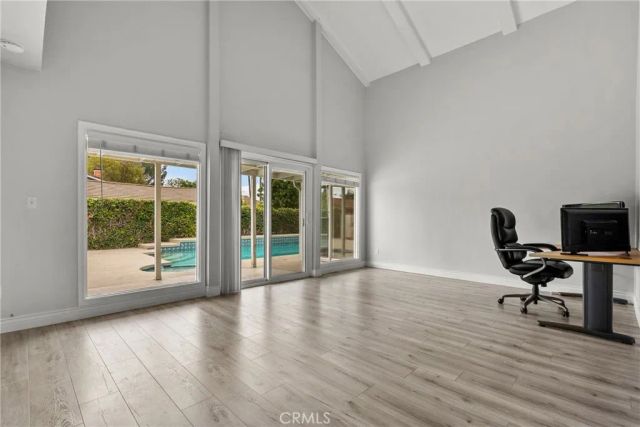 19730 Septo, Chatsworth, CA 91311