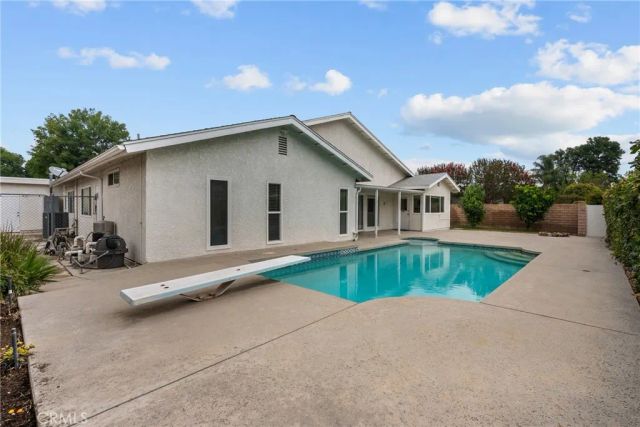 19730 Septo, Chatsworth, CA 91311