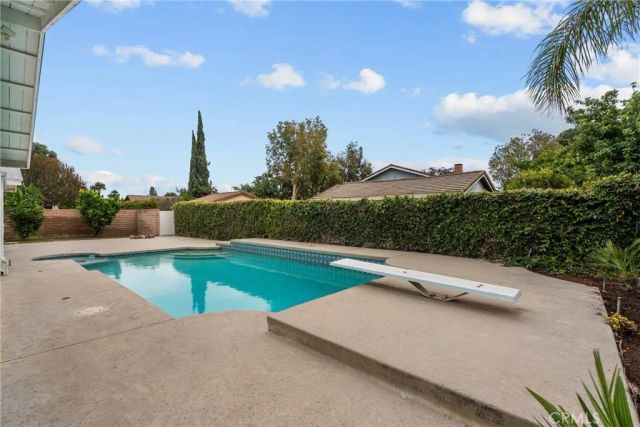 19730 Septo, Chatsworth, CA 91311