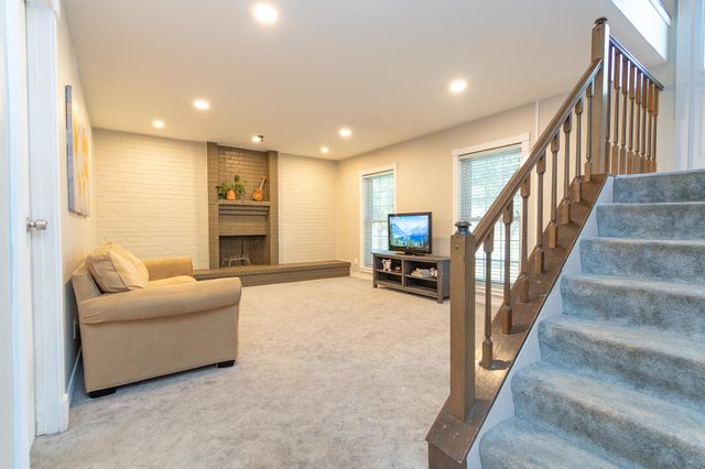 5000 Bama Drive, Arlington, TX 76017