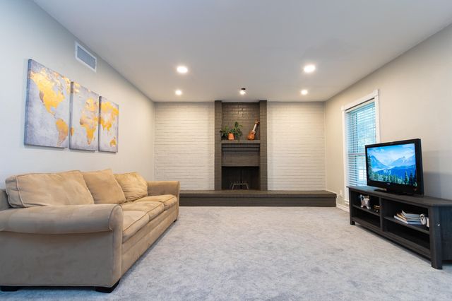 5000 Bama Drive, Arlington, TX 76017