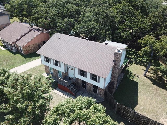 5000 Bama Drive, Arlington, TX 76017