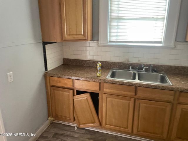 141 22ND Street, Jacksonville, FL 32206