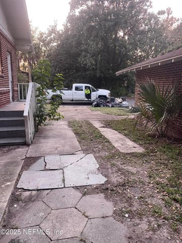 141 22ND Street, Jacksonville, FL 32206