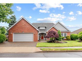 2303 Miller Farm Rd, Woodburn, OR 97071