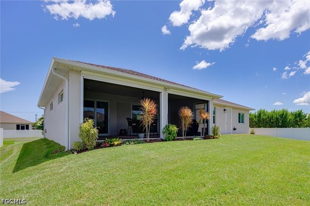 1605 SW 43rd ST, Cape Coral, FL 33914