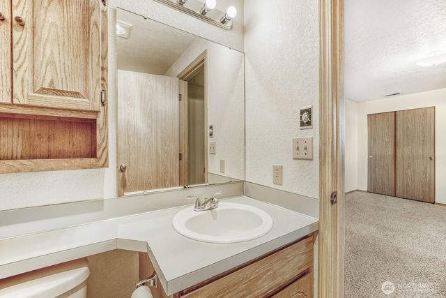 22624 82nd Avenue E, Graham, WA 98338