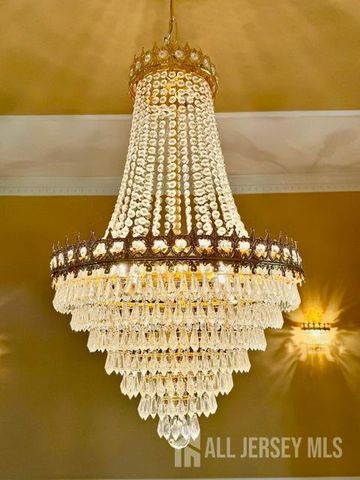 1 Schindler Lane, Monroe, NJ 08831